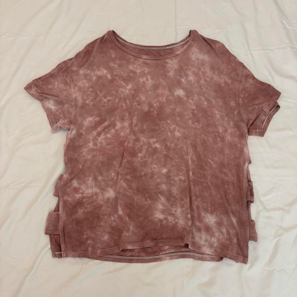 American Eagle Outfitters t shirt